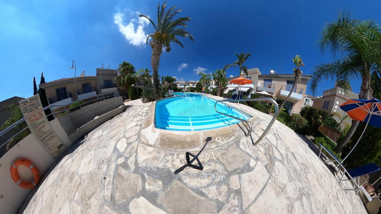 Maya Paphos Esterno foto
